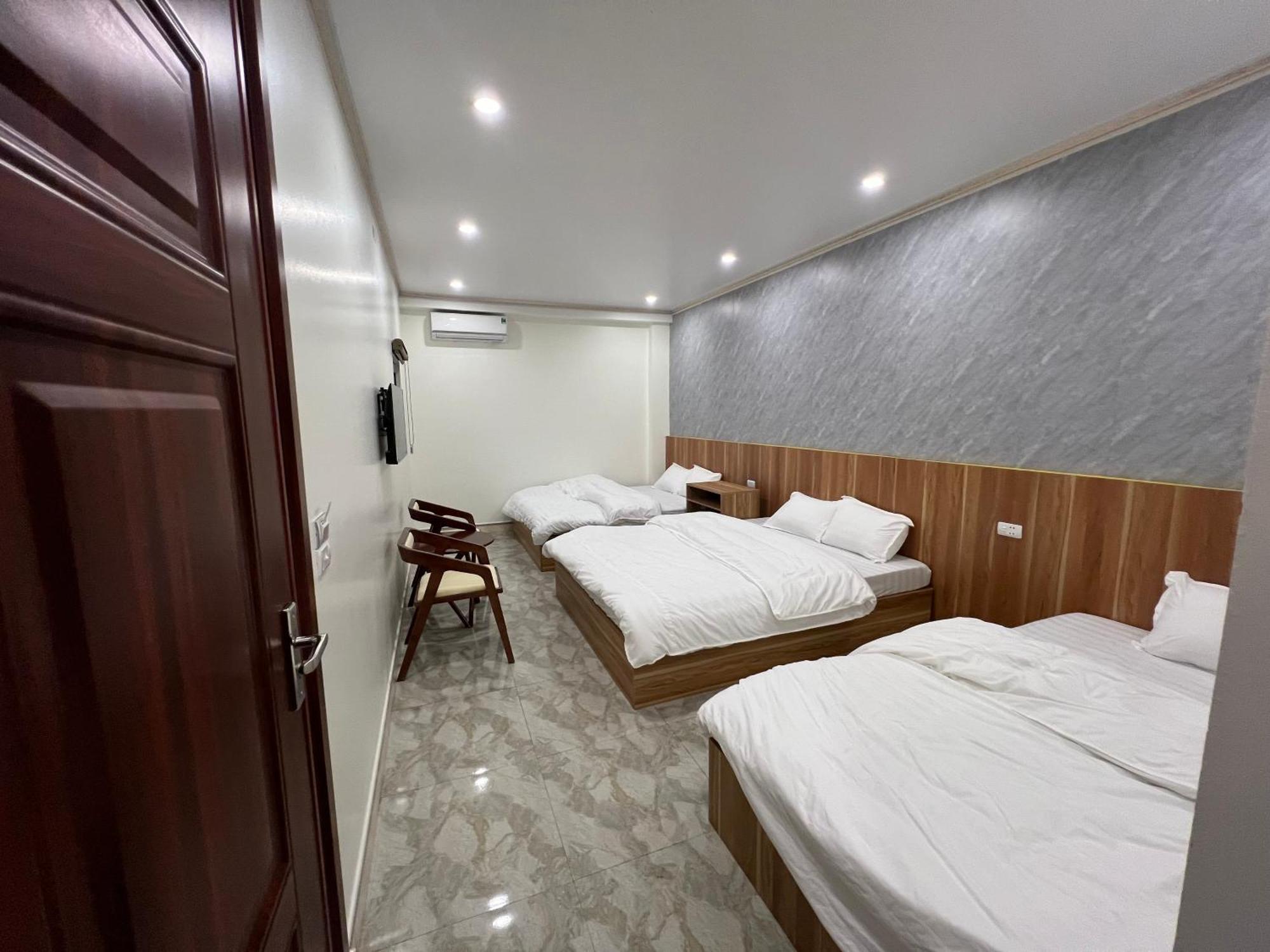 Phu Dat Hotel Dong Van  Extérieur photo